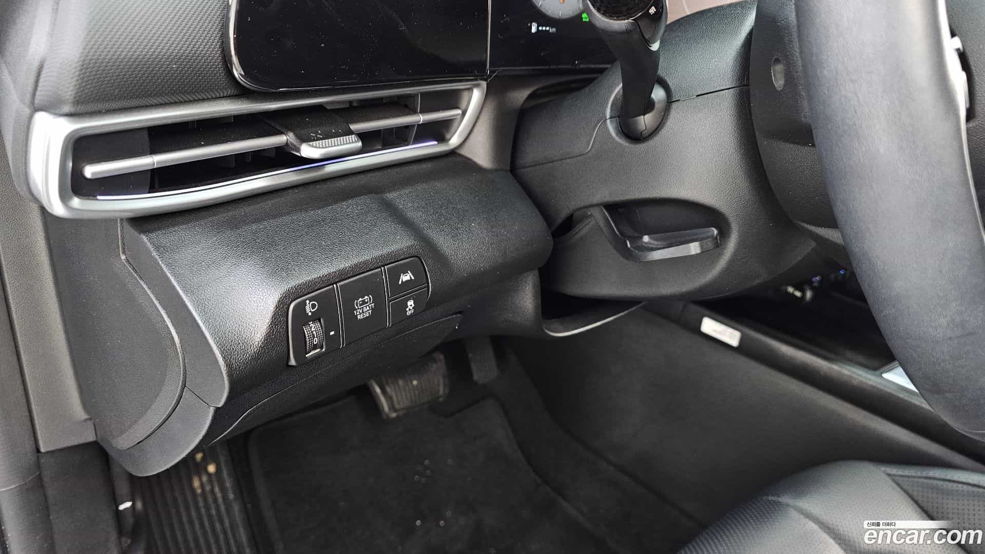 AVANTE Hyundai 2023.2-INNER-036