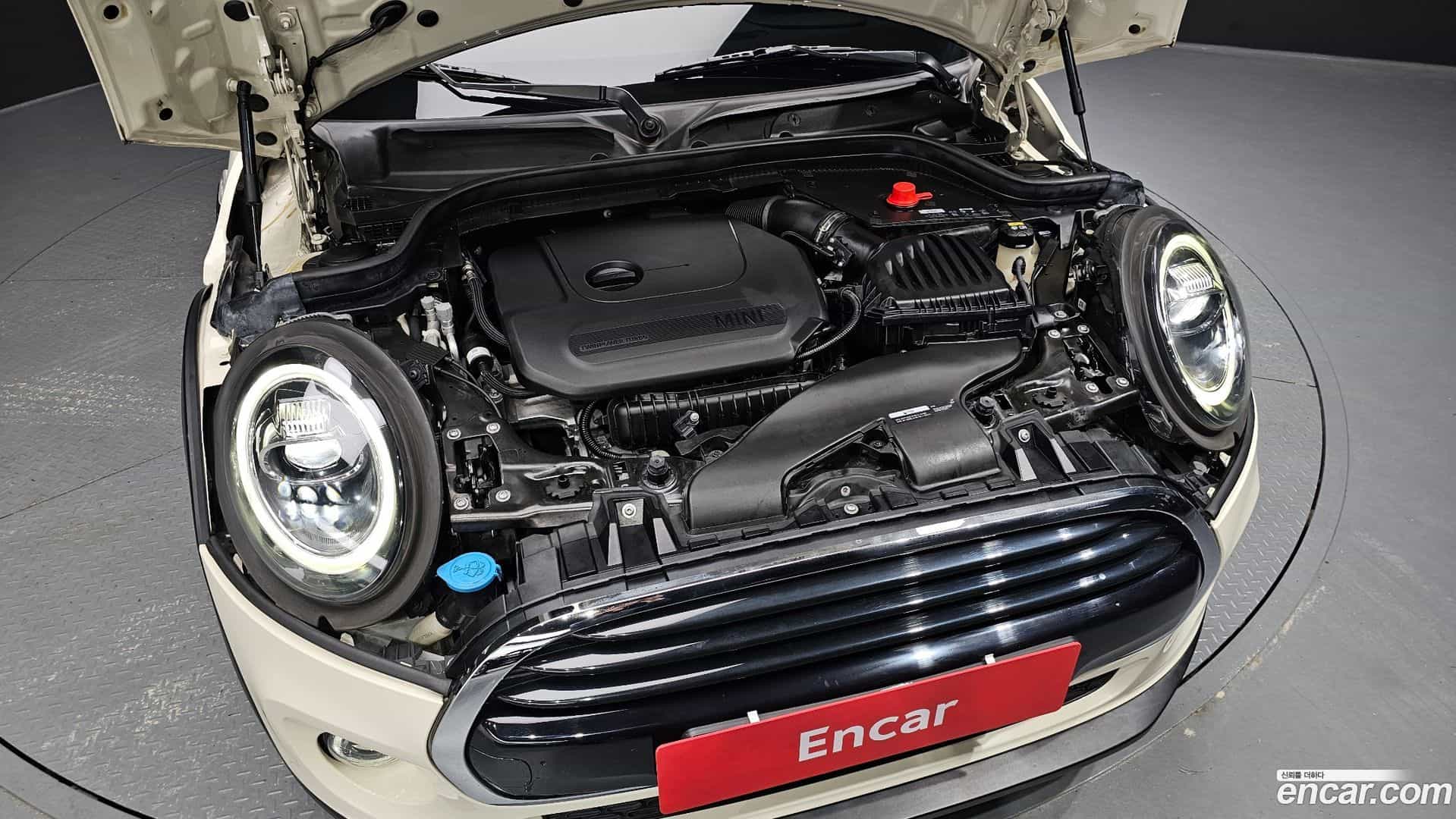 Cooper Mini 2020.1-OUTER-005