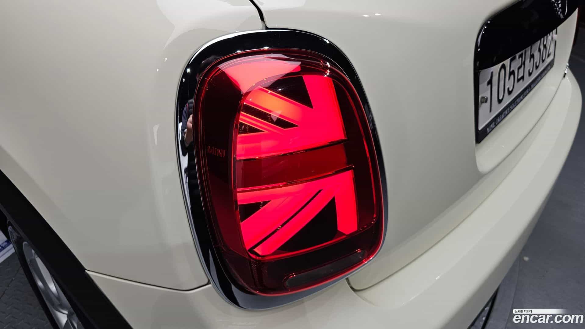 Cooper Mini 2020.1-OUTER-033