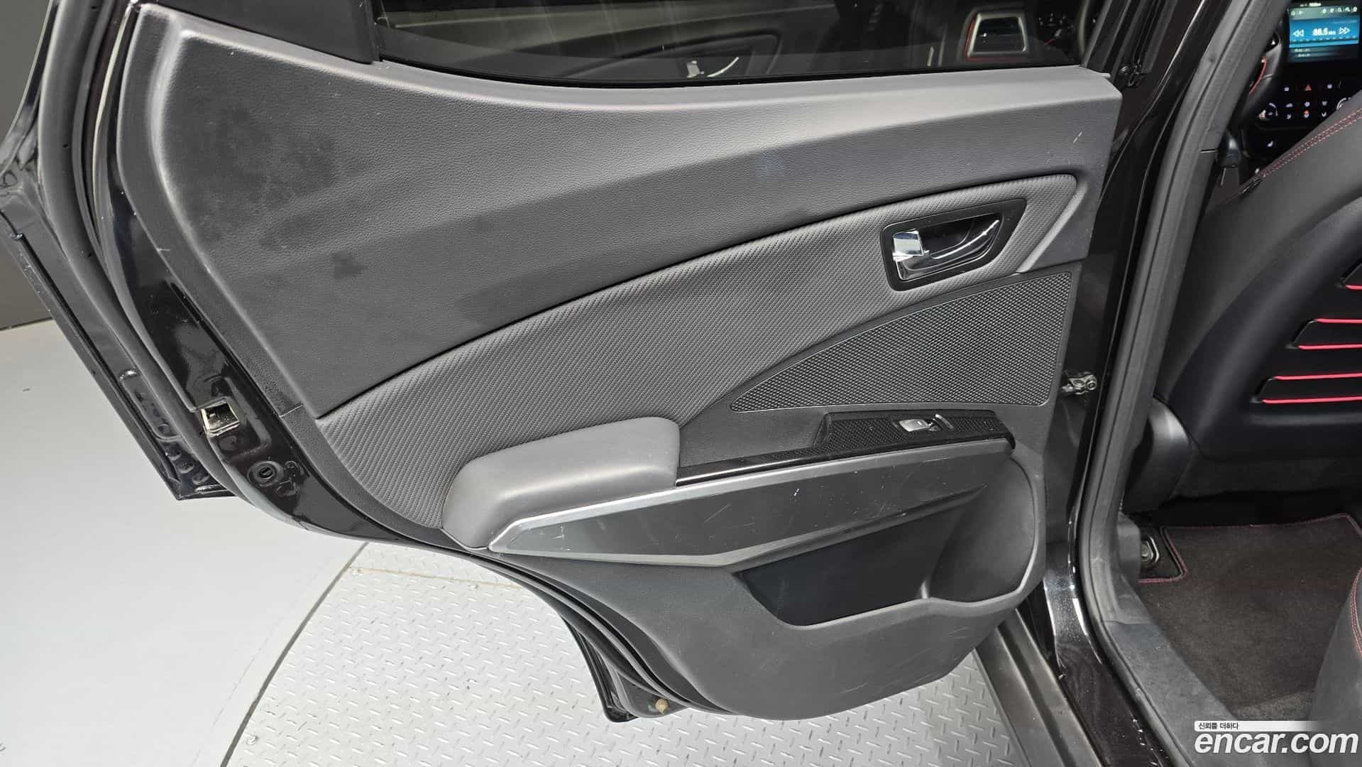 TIBOLI KG Mobility 2022.0-INNER-035