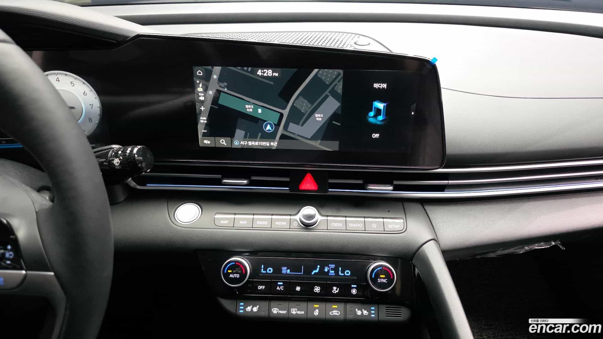 AVANTE Hyundai 2025.6-OPTION-018