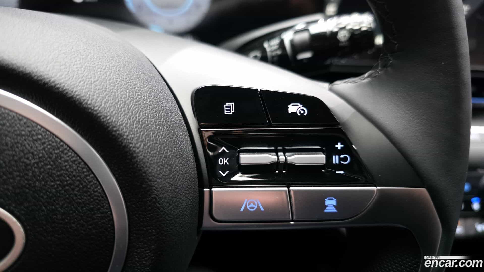 AVANTE Hyundai 2025.6-OPTION-021