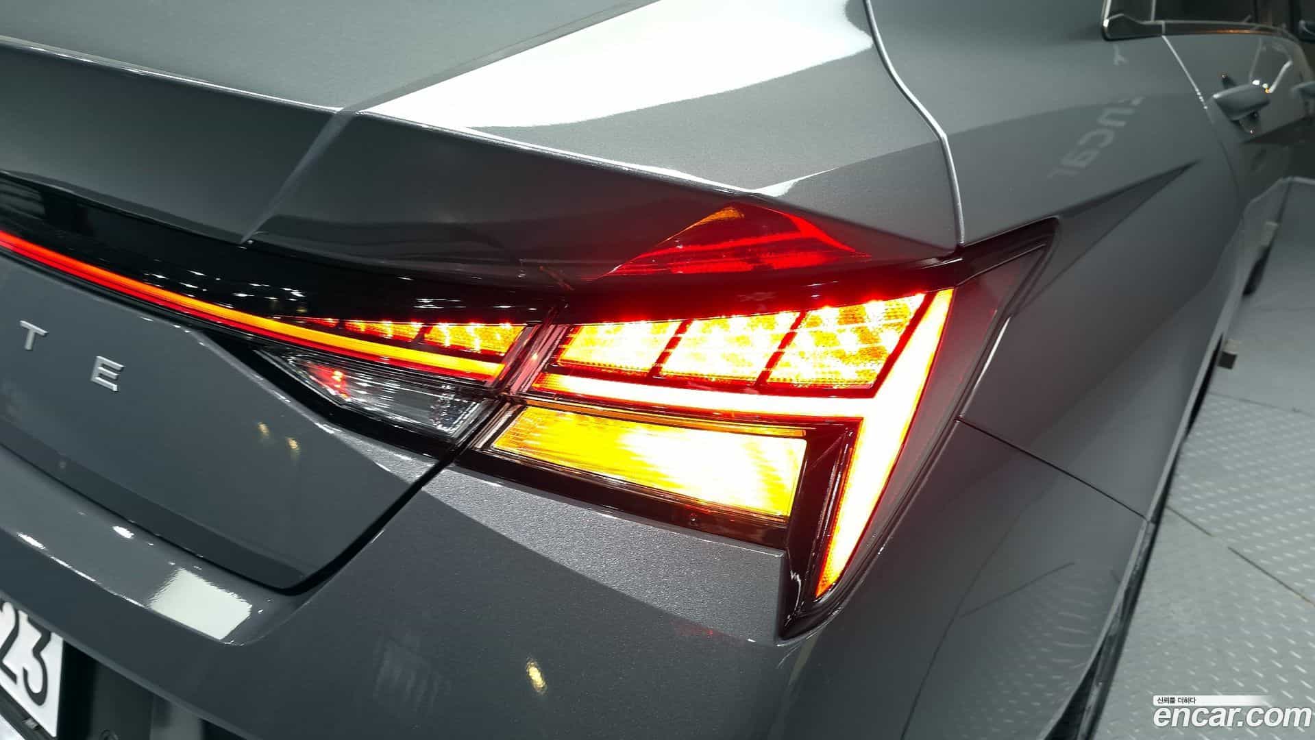 AVANTE Hyundai 2025.6-OUTER-033