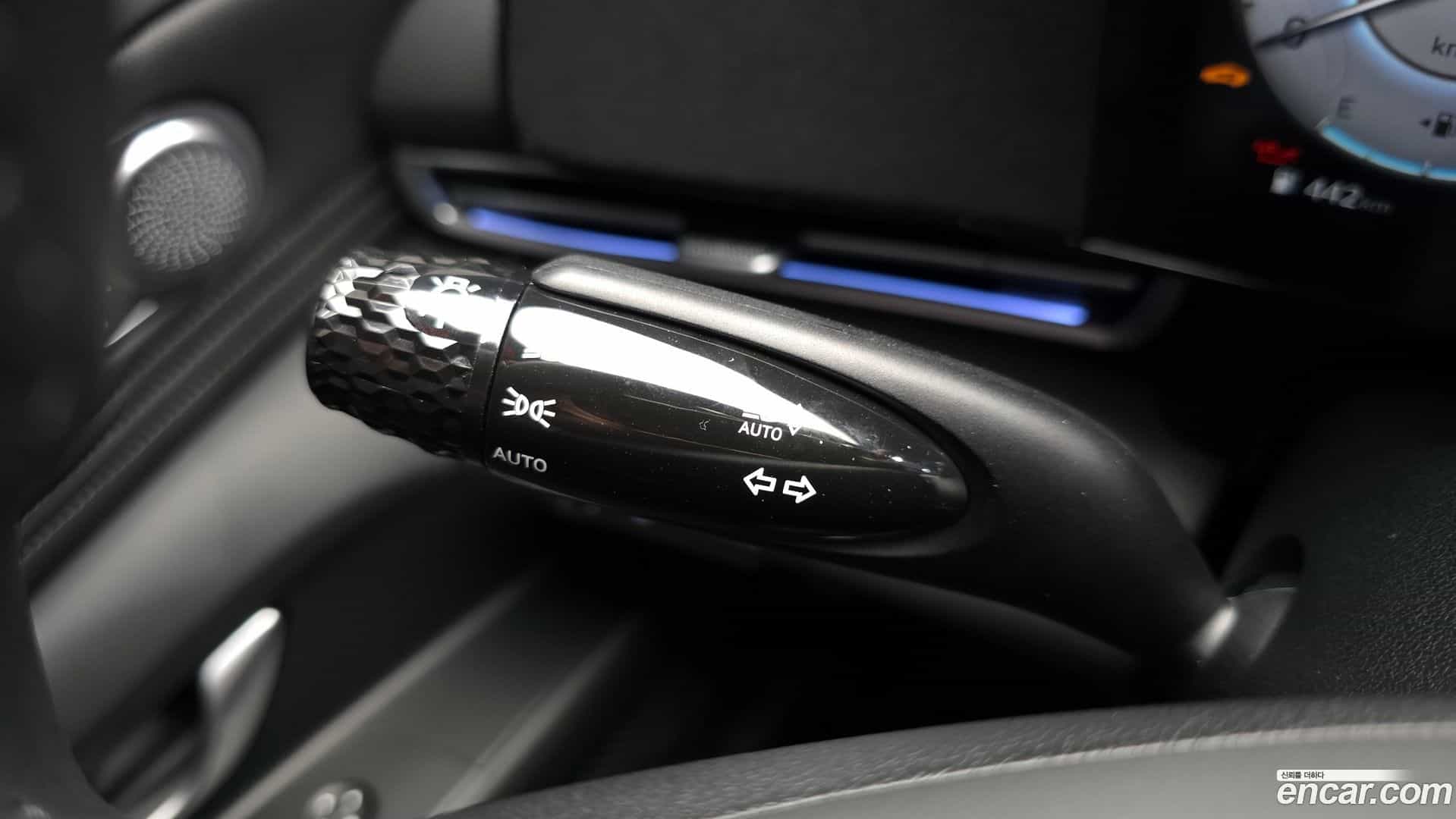 AVANTE Hyundai 2025.6-OPTION-041