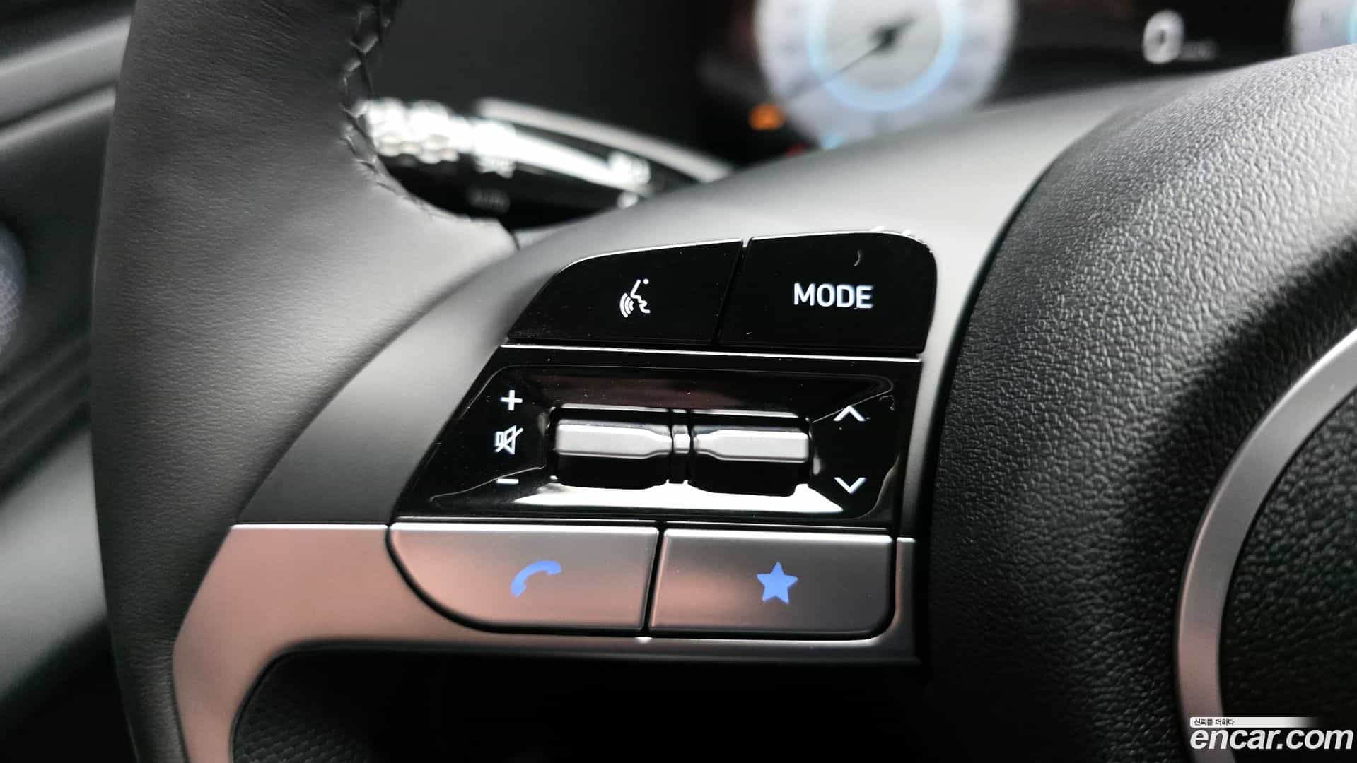 AVANTE Hyundai 2025.6-OPTION-043