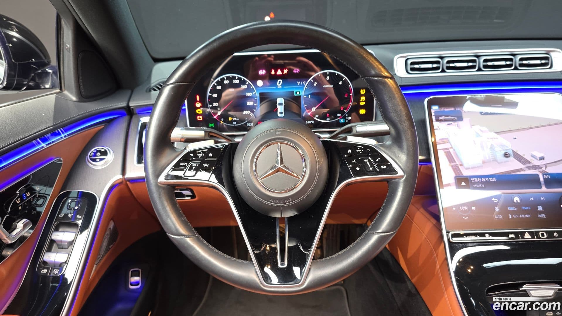 Main__Slider__Photo:S-Class Mercedes-Benz 2022.1-12