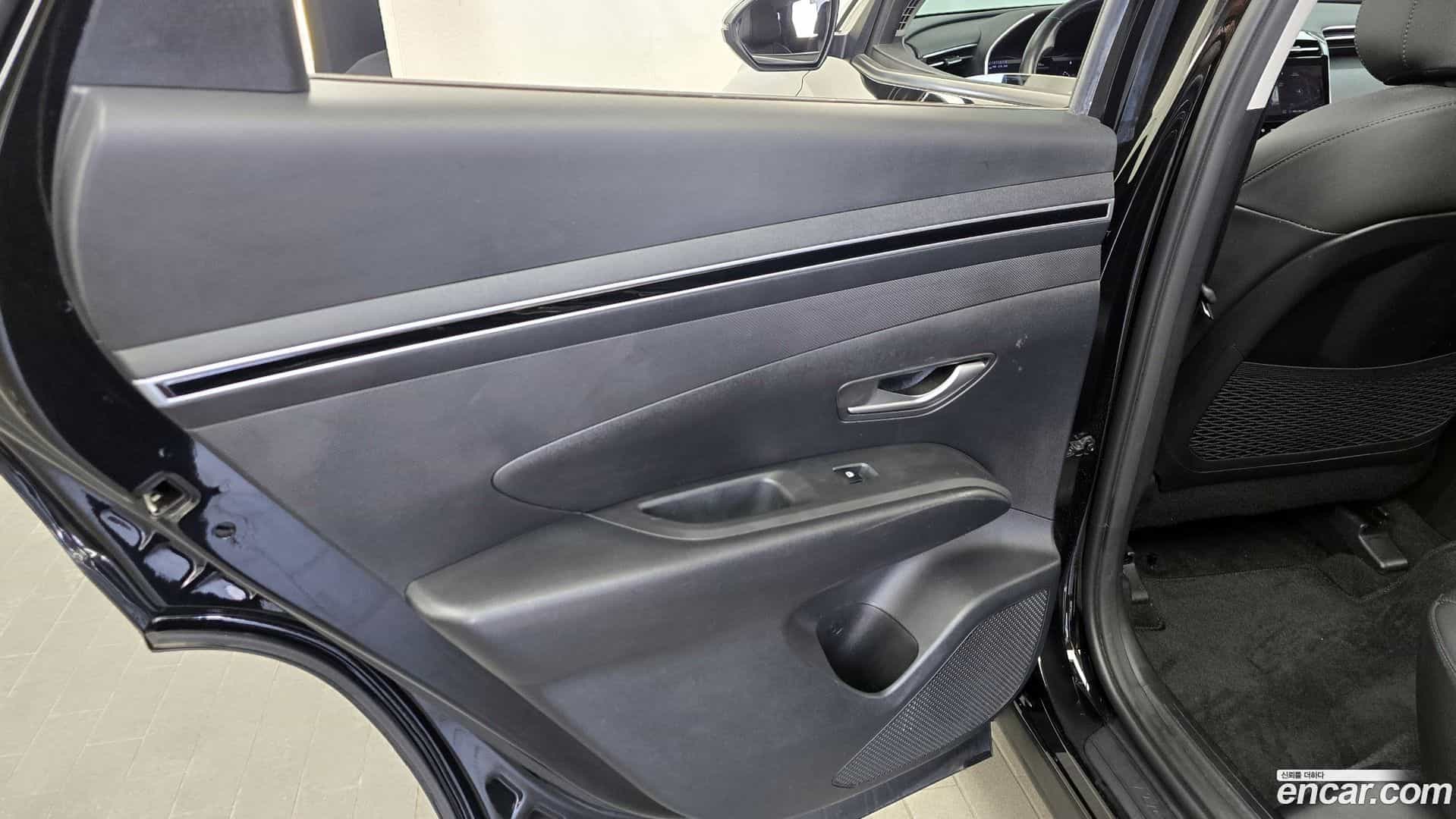 Tucson Hyundai 2022.1-INNER-035