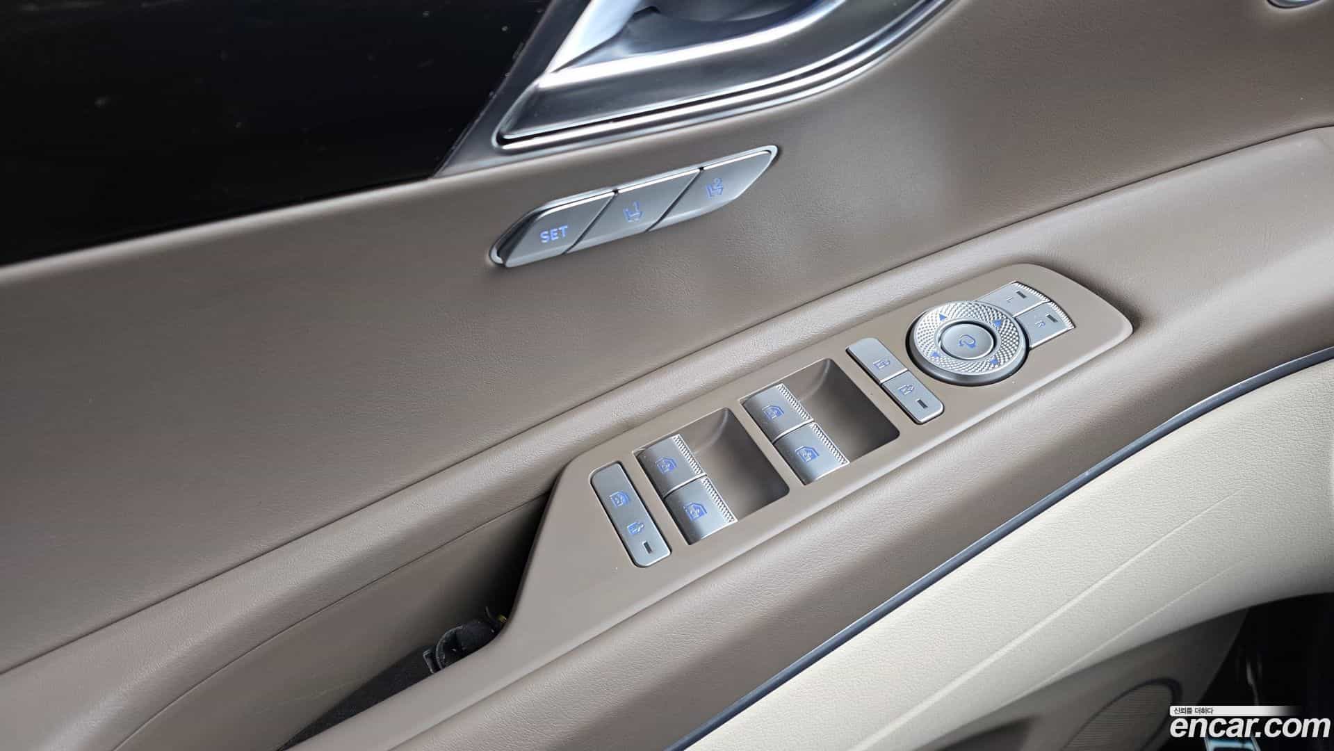 GV80 Genesis 2023.1-OPTION-041