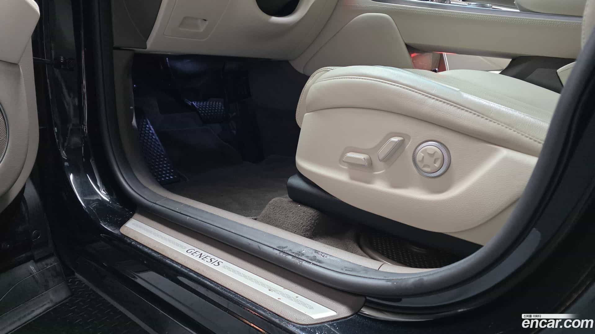 GV80 Genesis 2023.1-OPTION-045