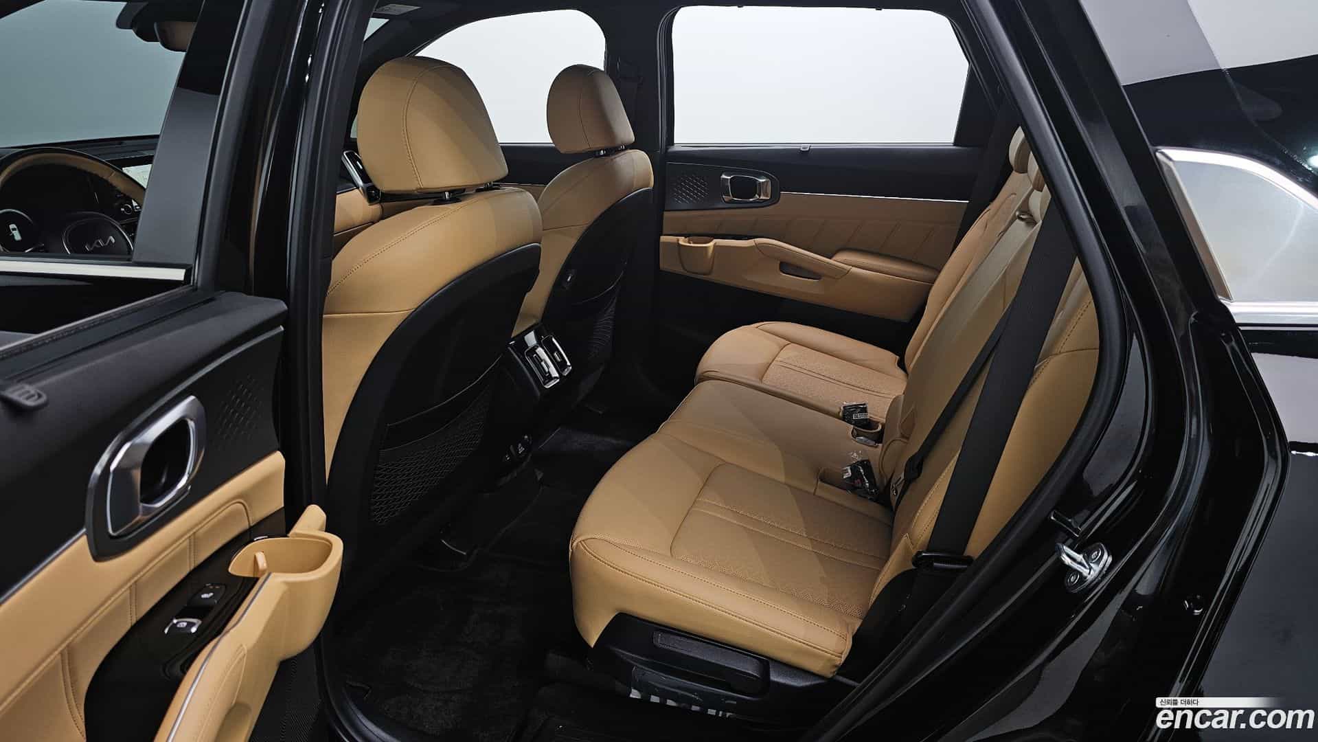 Sorento Kia 2023.1-INNER-036