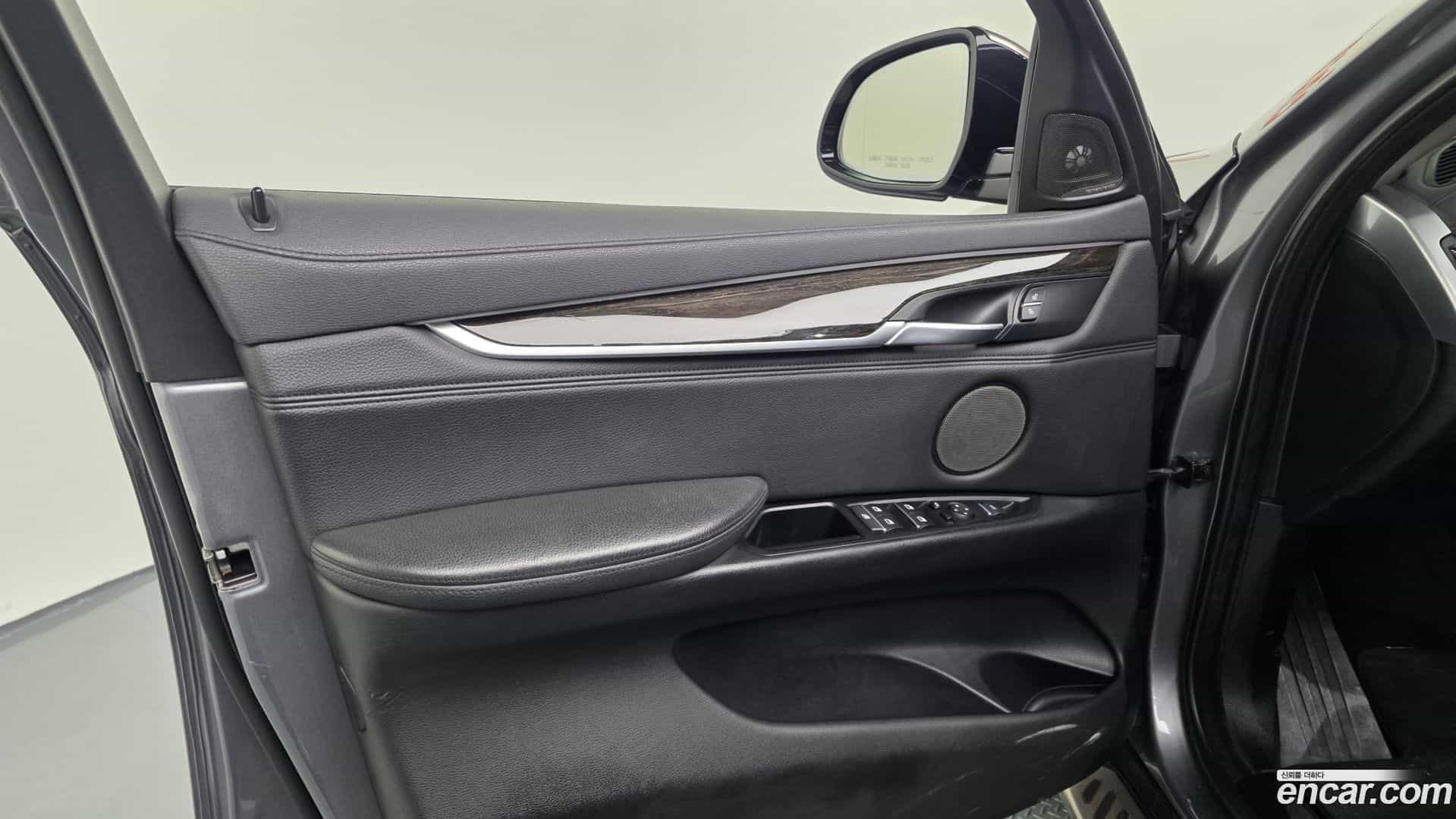 X6 BMW 2016.2-INNER-034