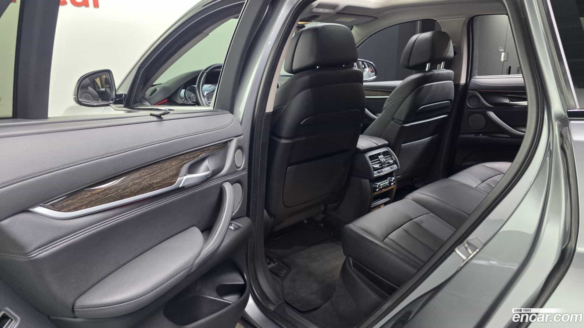 X6 BMW 2016.2-INNER-036