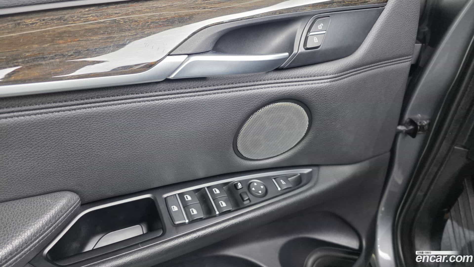 X6 BMW 2016.2-OPTION-048