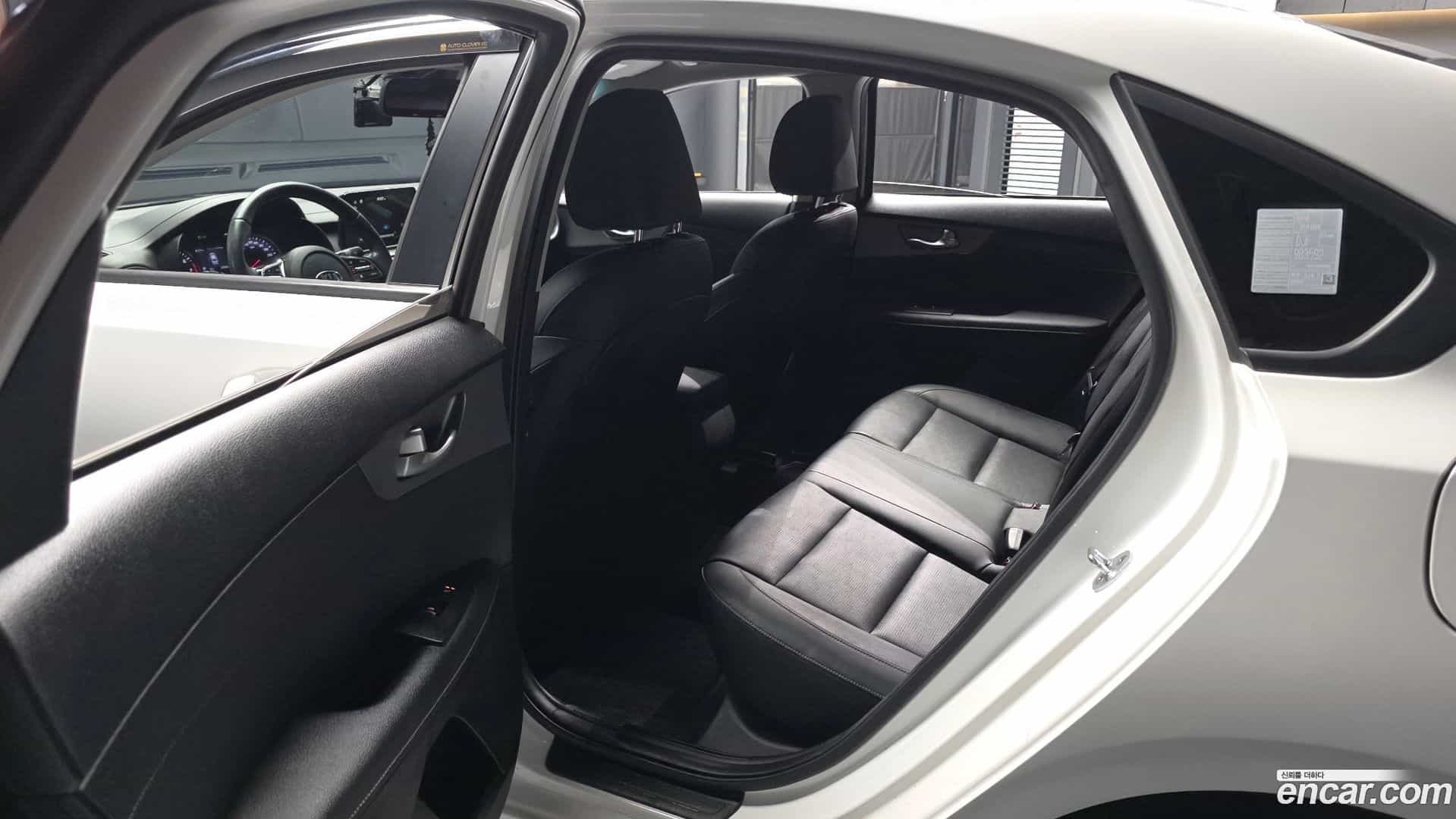 K3 Kia 2020.5-INNER-036