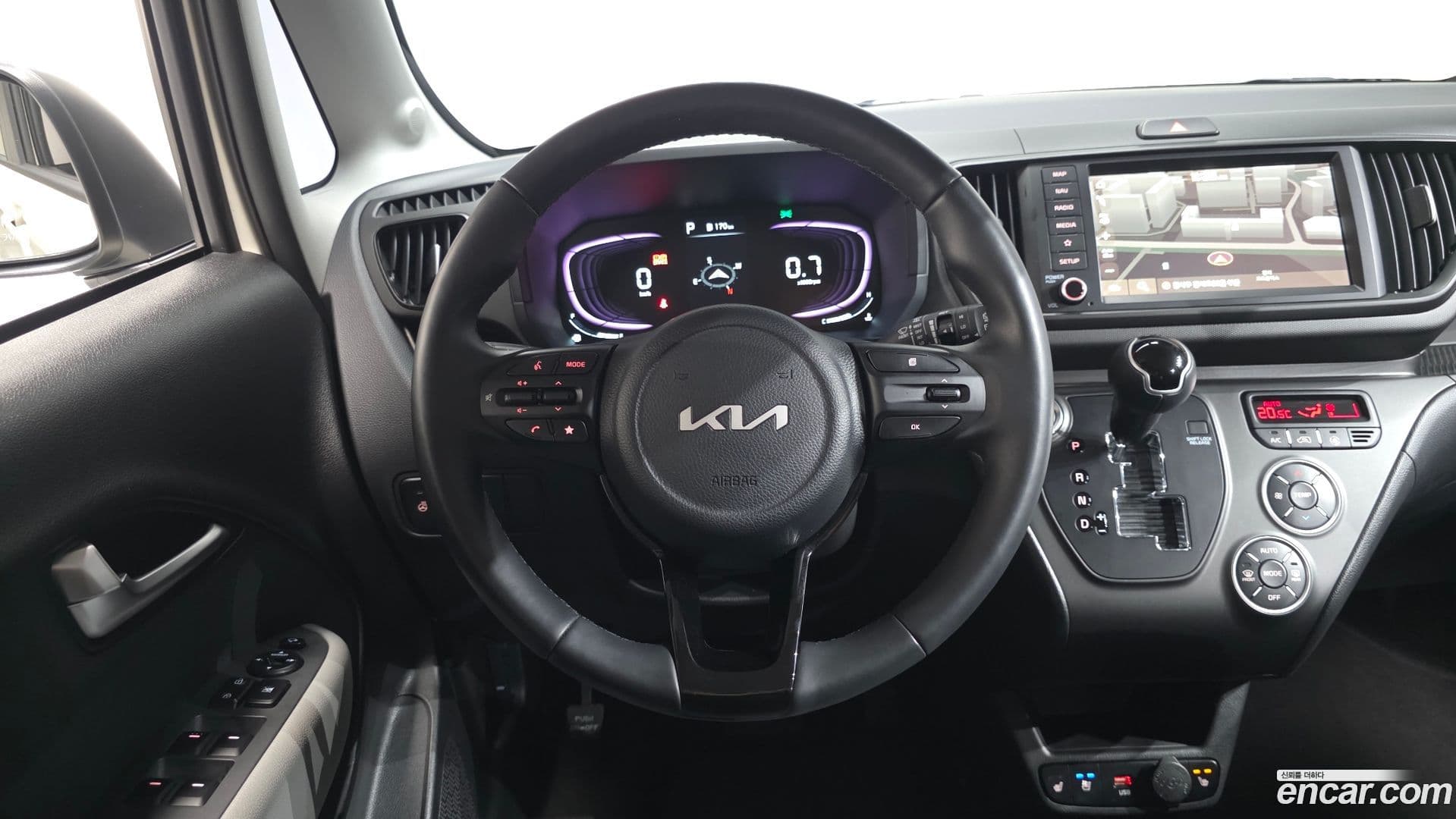 Main__Slider__Photo:RAY Kia 2025.2-11