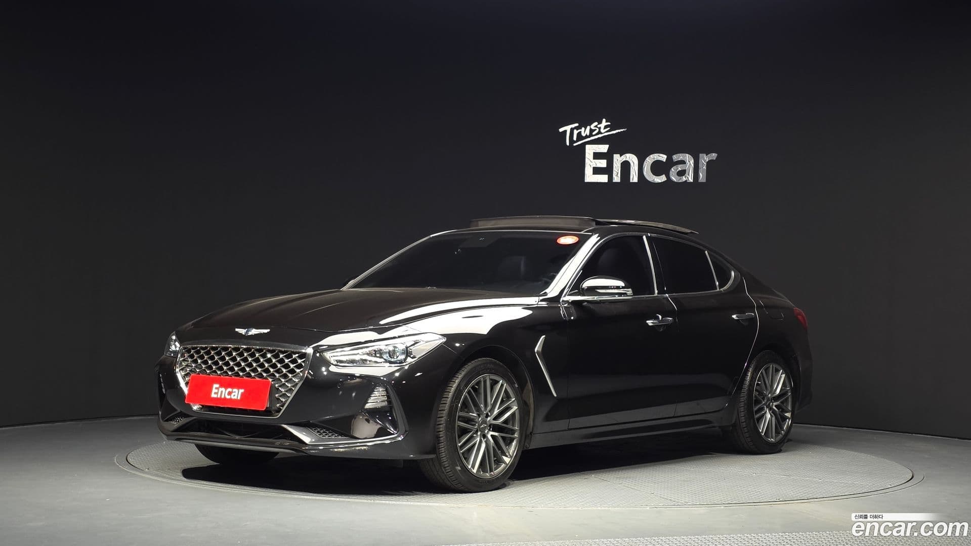 Main__Slider__Photo:G70 Genesis 2018.2-0