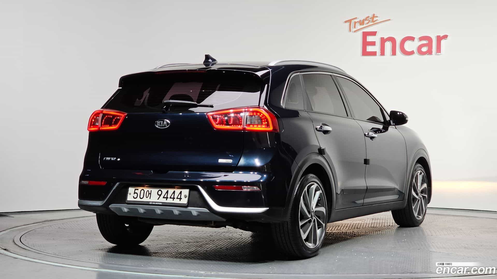 Niro Kia 2017.10-OUTER-002