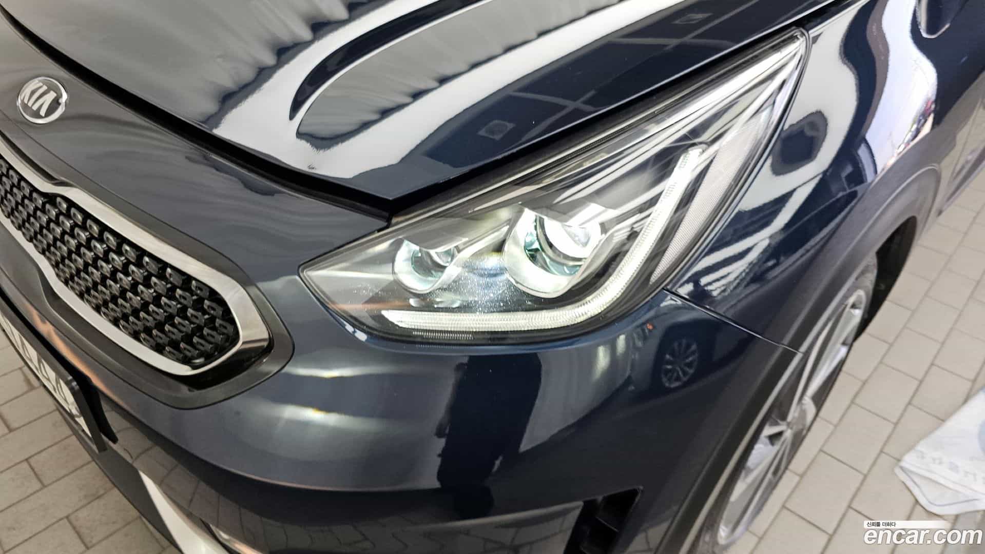 Niro Kia 2017.10-OUTER-032