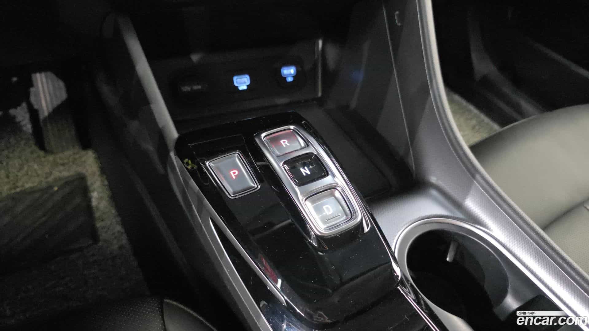 Sonata Hyundai 2020.2-INNER-009