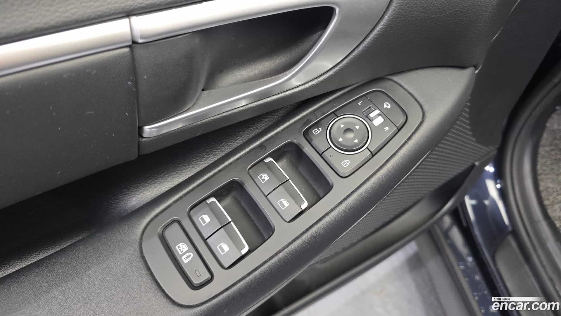 Sonata Hyundai 2020.2-OPTION-017