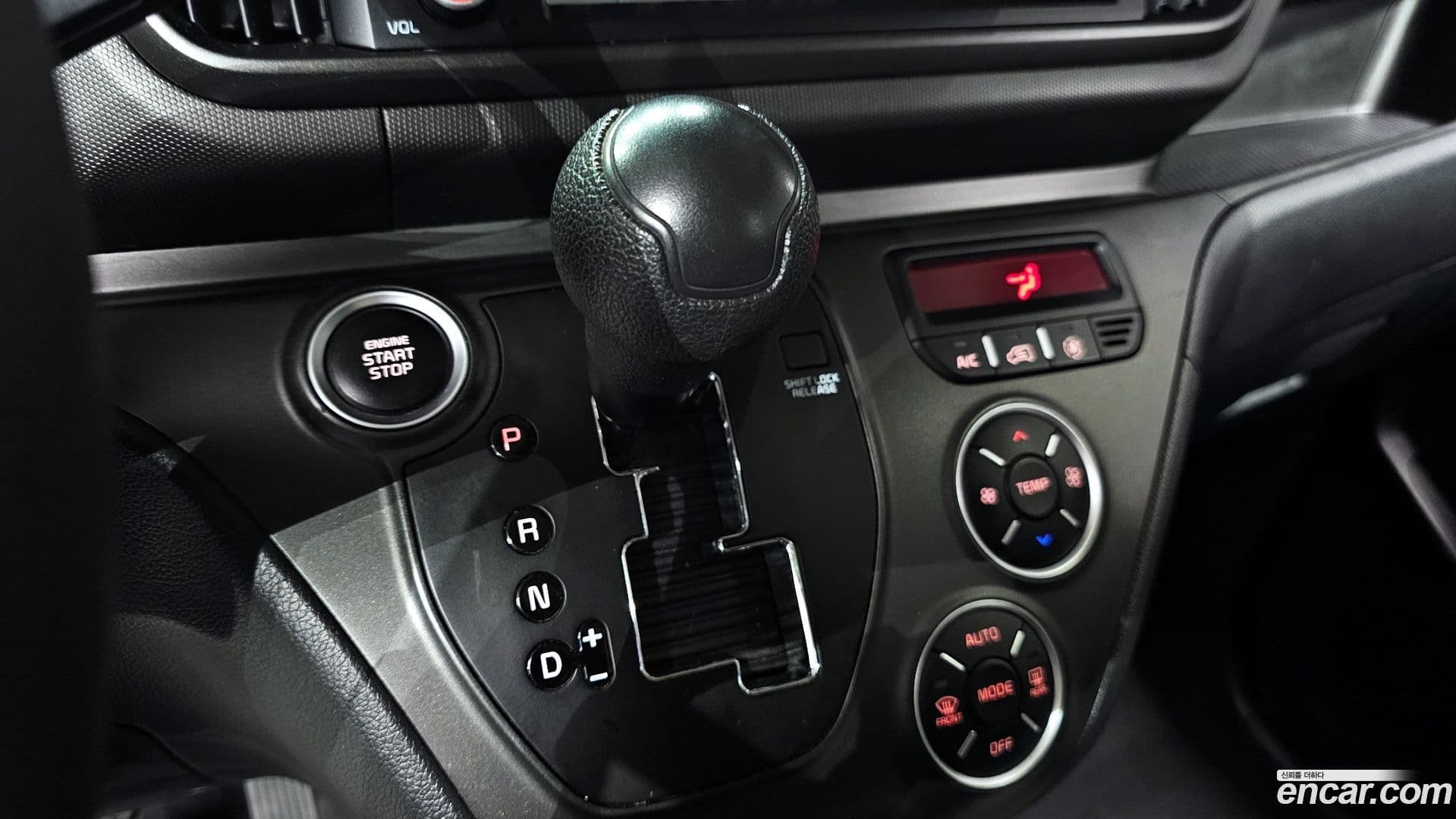 Main__Slider__Photo:RAY Kia 2024.10-8