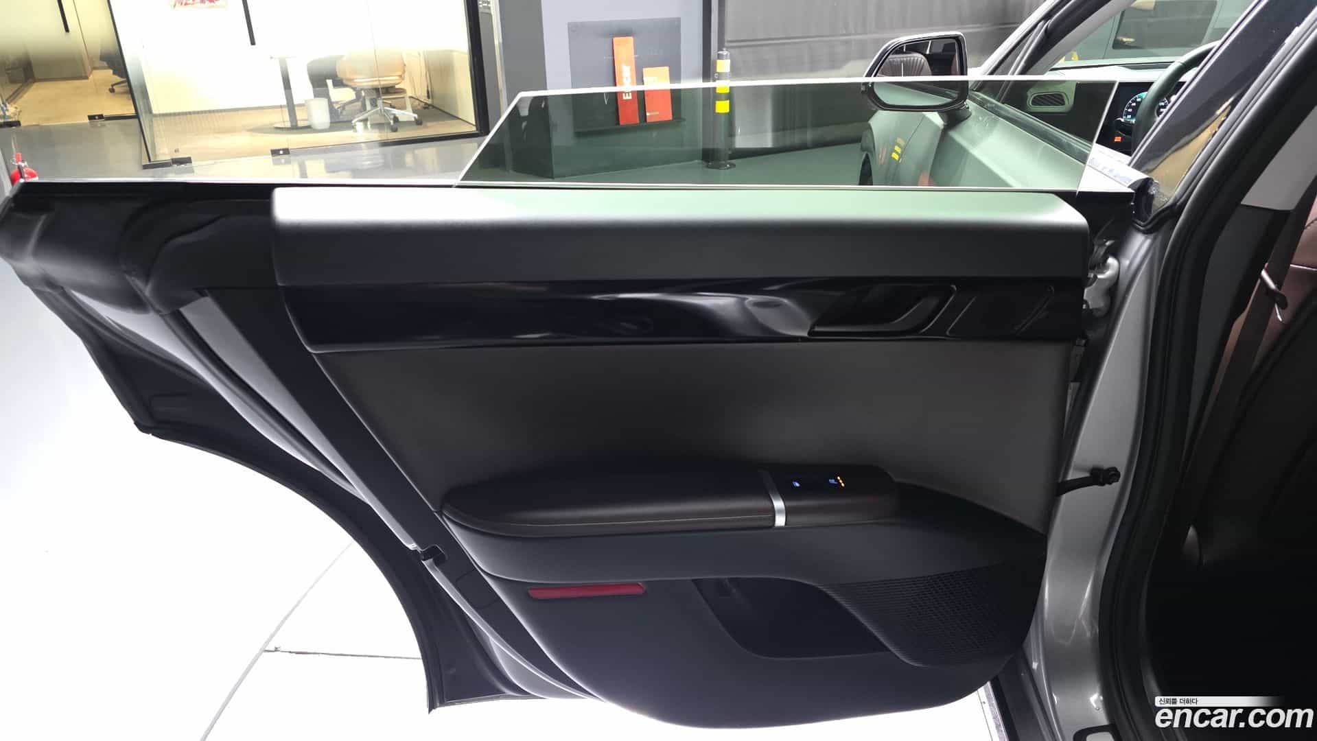 Grandeur Hyundai 2024.2-INNER-035