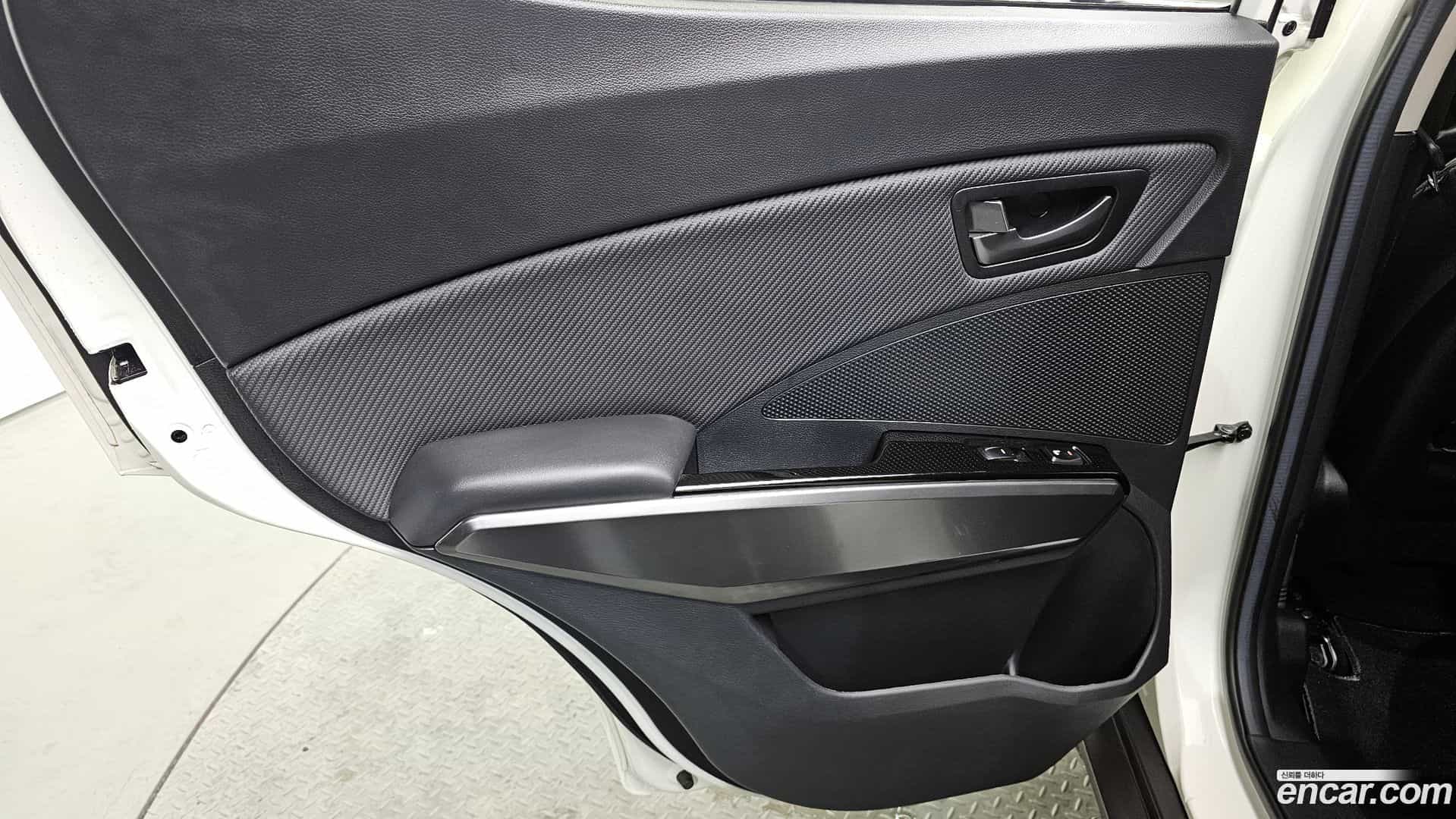 TIBOLI KG Mobility 2024.0-INNER-035