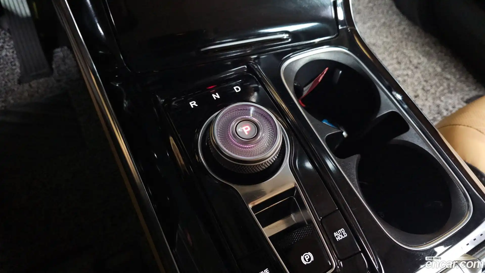 Canival Kia 2021.2-INNER-009