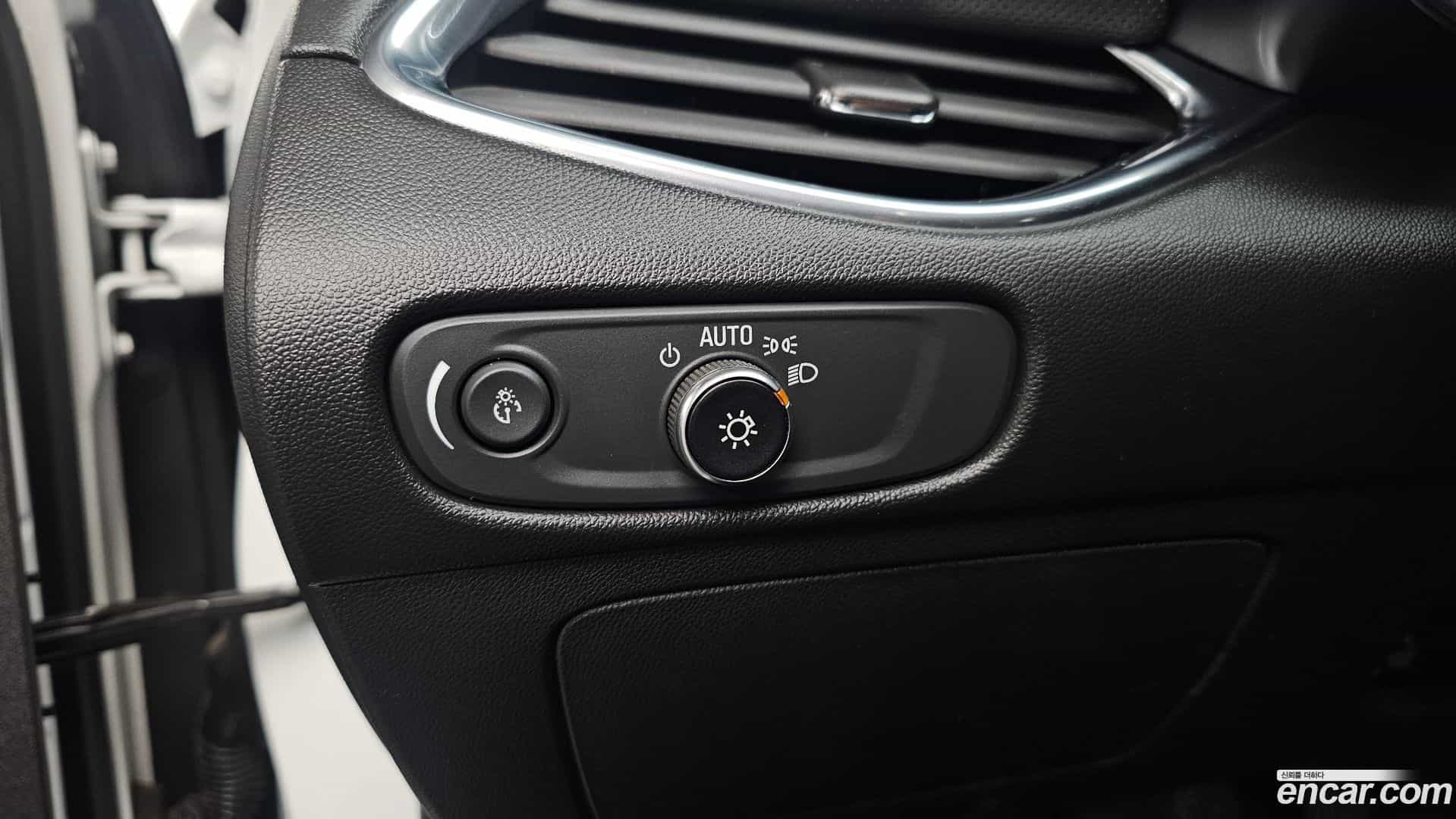 Malibu Chevrolet 2020.7-OPTION-041