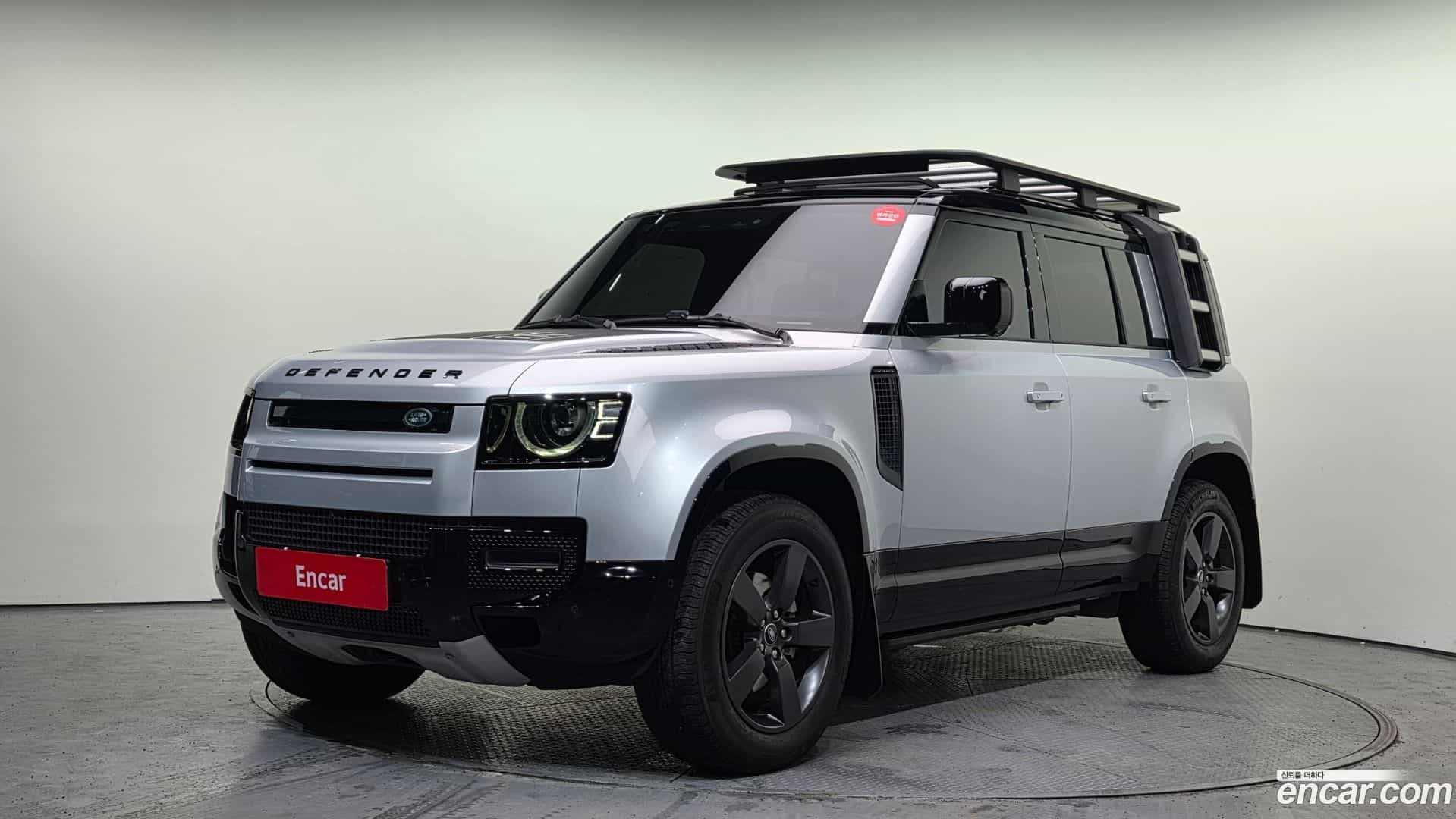 Defender Land Rover 2024.3-OUTER-001
