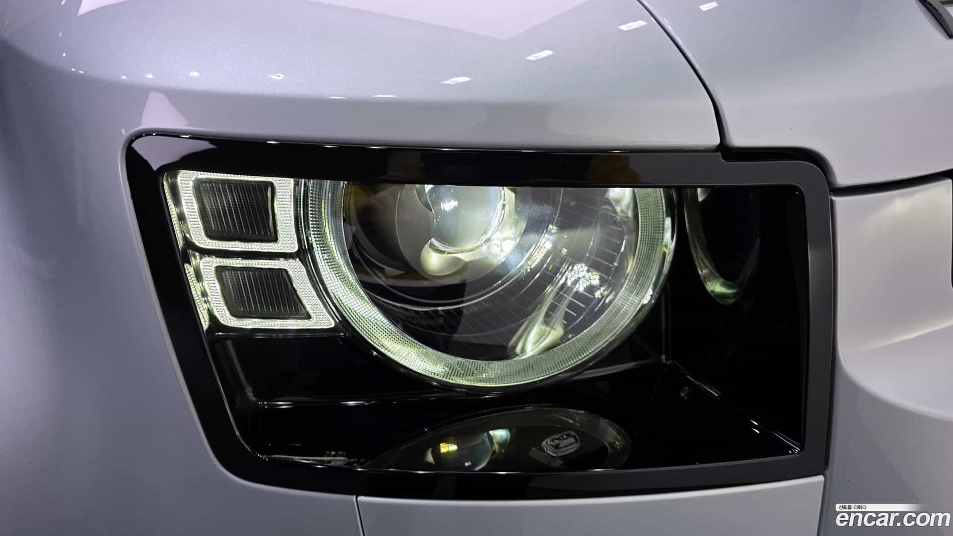 Defender Land Rover 2024.3-OUTER-032