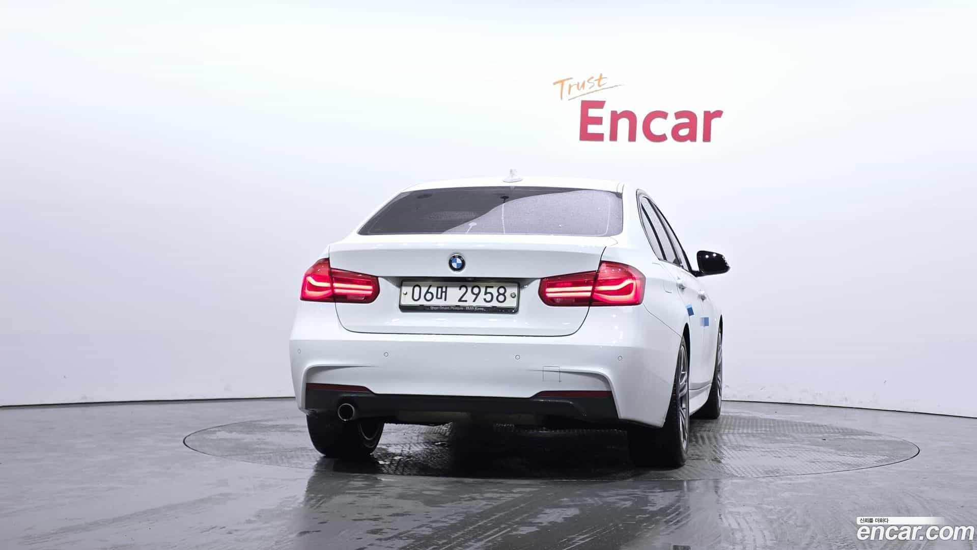 3-Series BMW 2018.4-OUTER-004