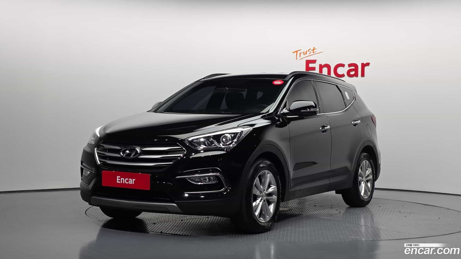 Santafe Hyundai 2018.0-OUTER-001
