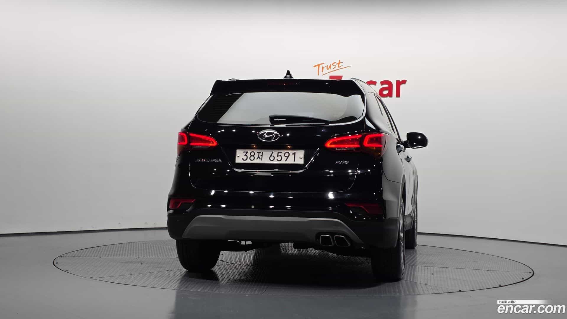 Santafe Hyundai 2018.0-OUTER-004