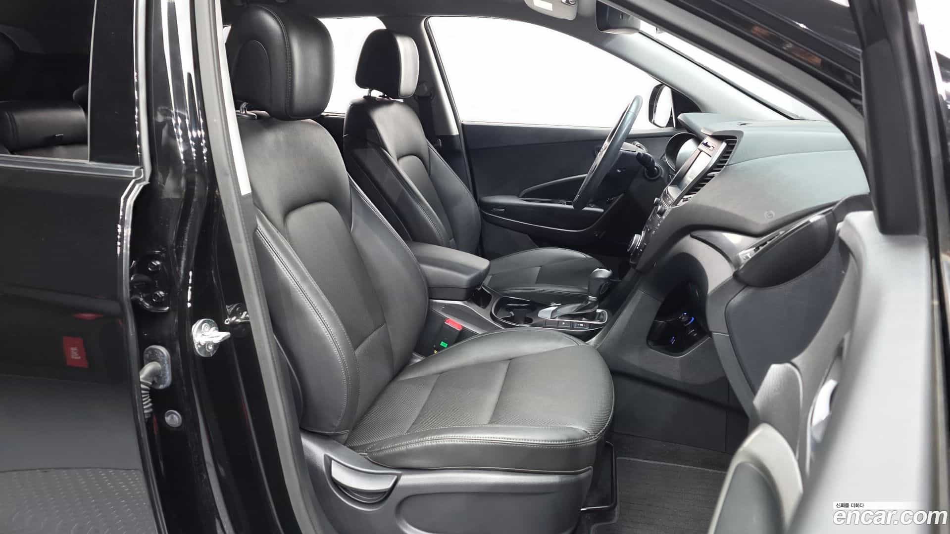 Santafe Hyundai 2018.0-OPTION-015
