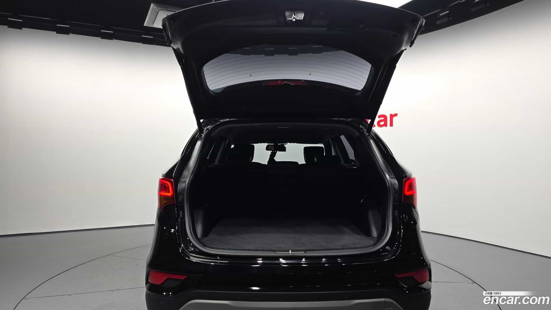 Santafe Hyundai 2018.0-OPTION-024