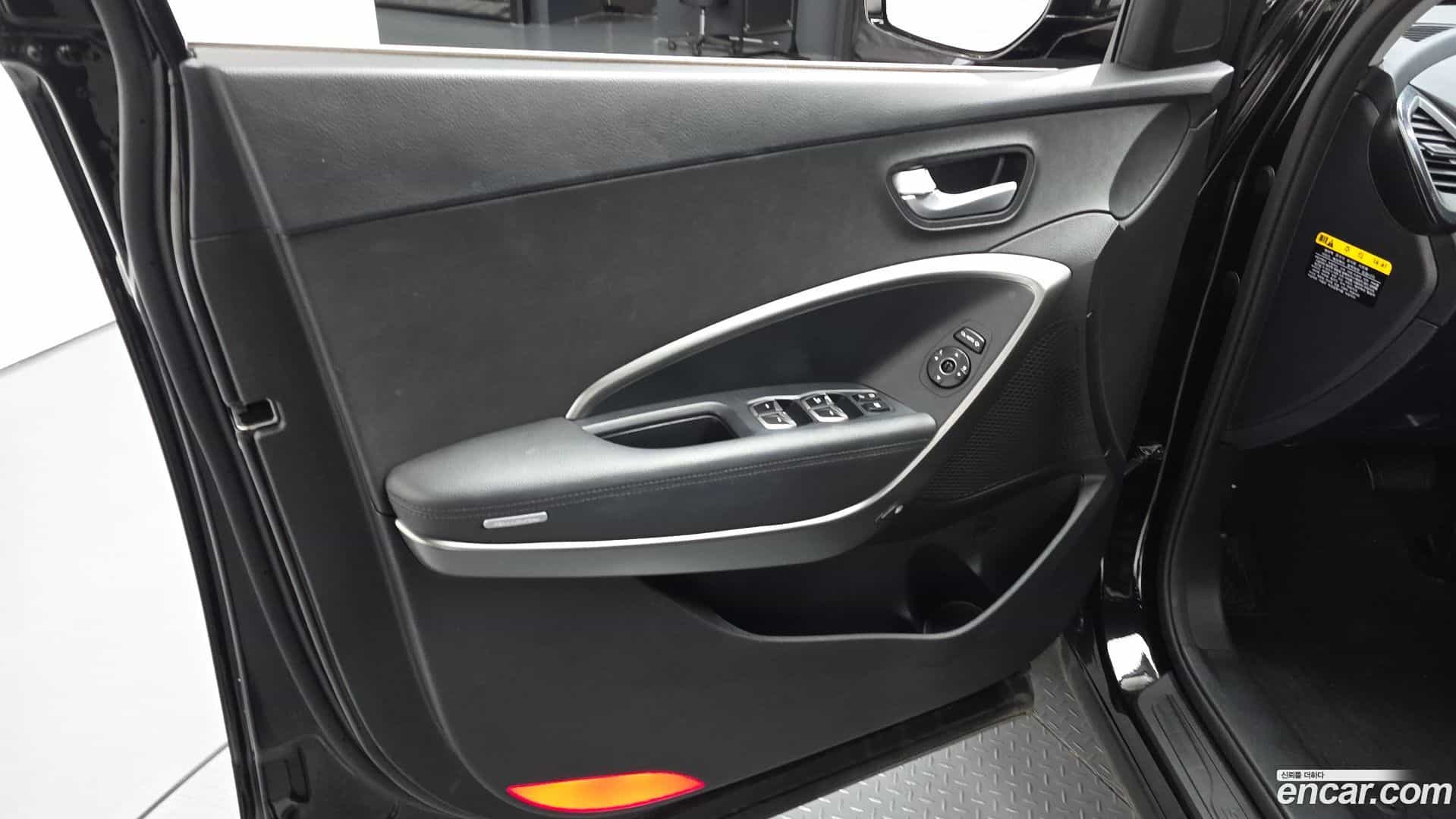 Santafe Hyundai 2018.0-INNER-034