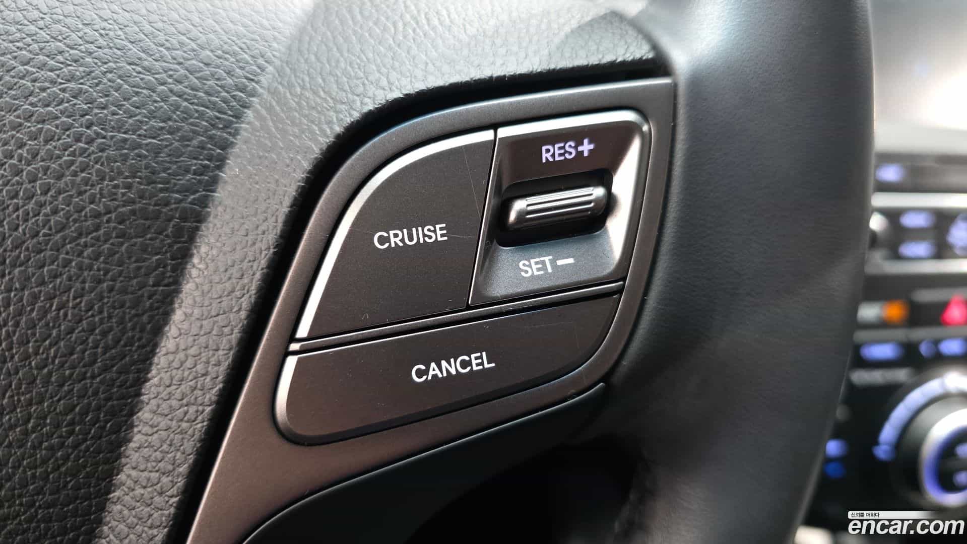 Santafe Hyundai 2018.0-OPTION-042