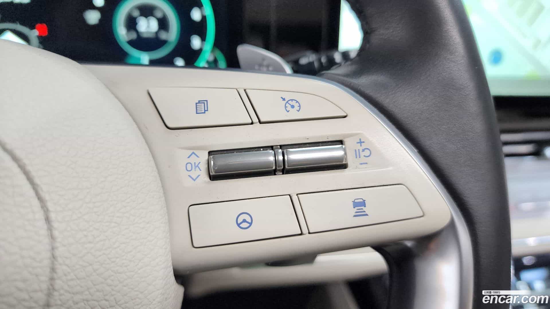 Grandeur Hyundai 2021.6-OPTION-043