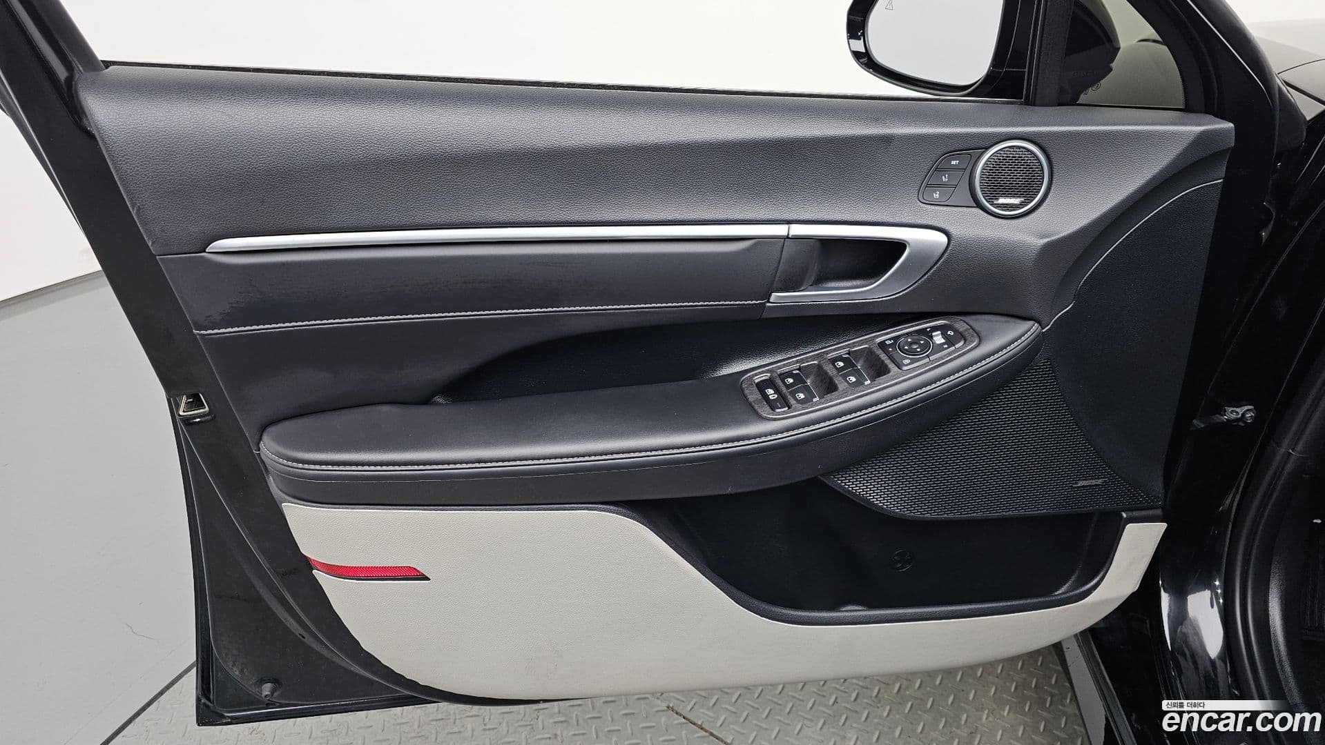 Main__Slider__Photo:Sonata Hyundai 2023.9-23