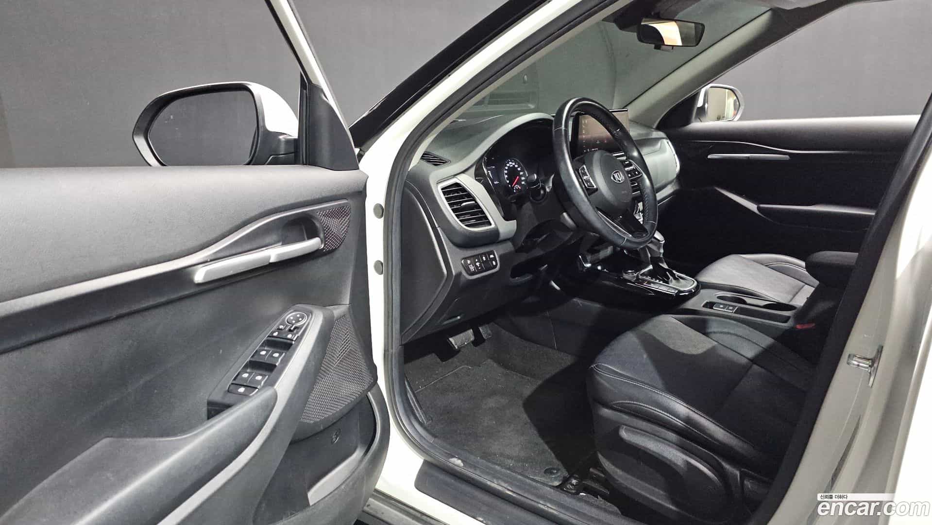 Seltos Kia 2020.11-INNER-010
