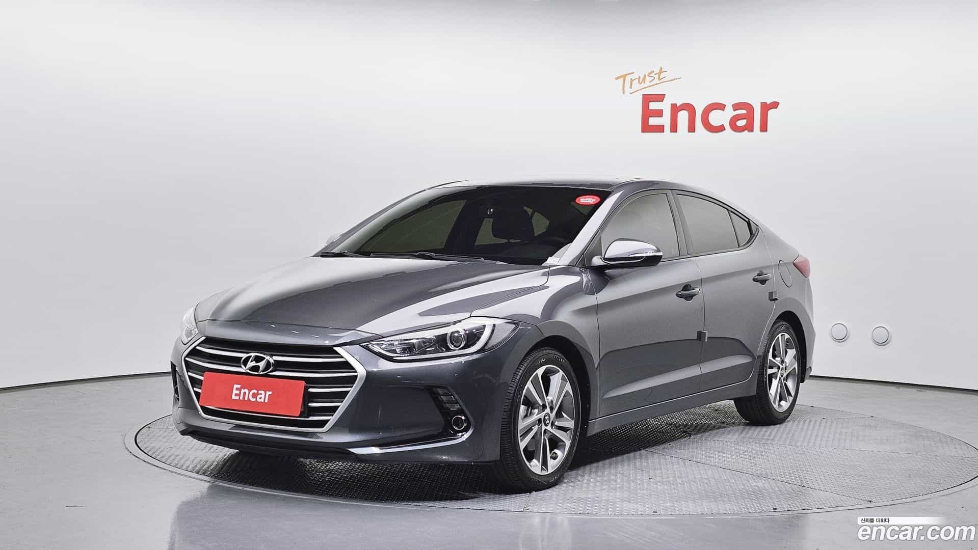 AVANTE Hyundai 2018.0-OUTER-001