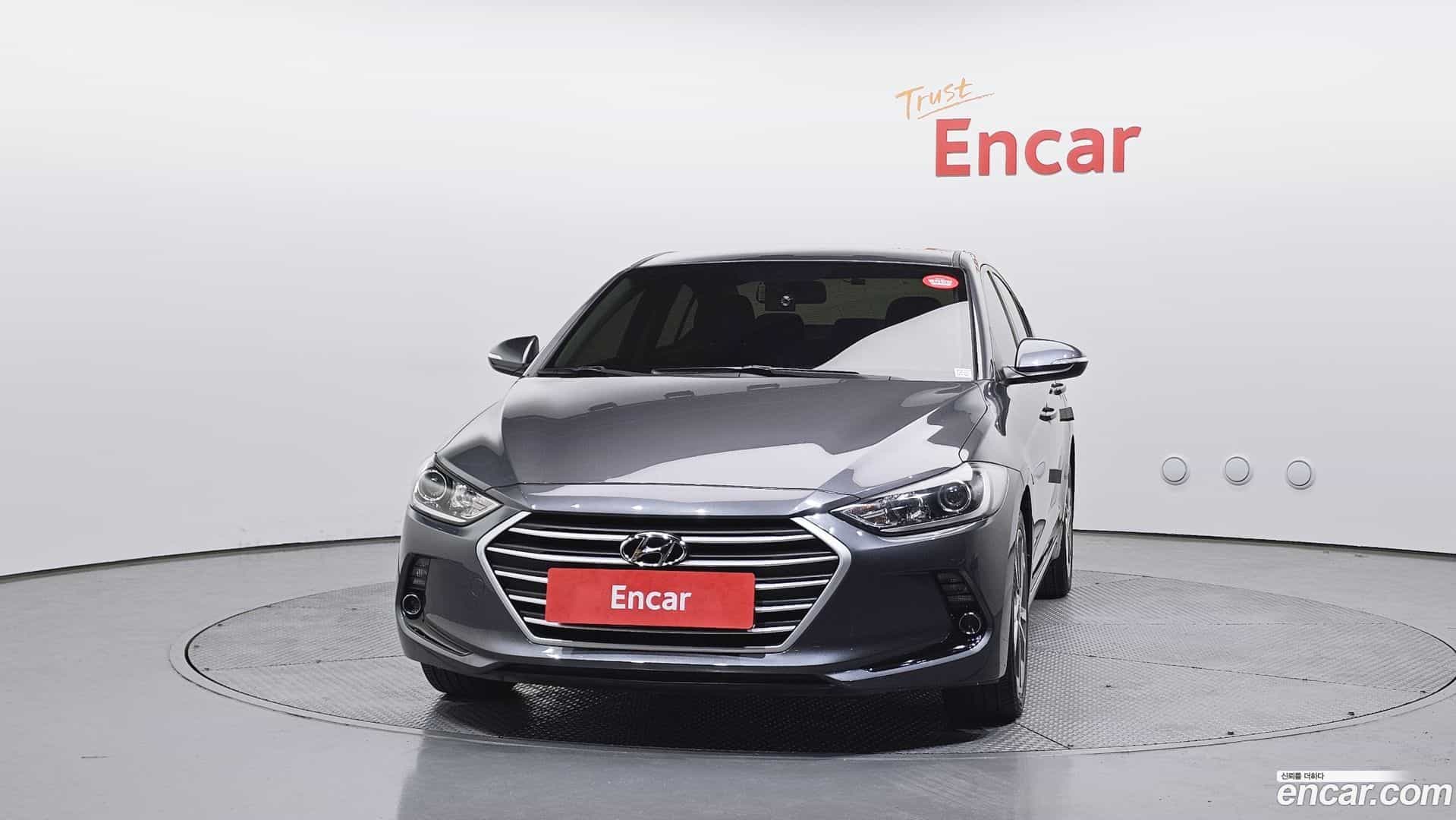 AVANTE Hyundai 2018.0-OUTER-003