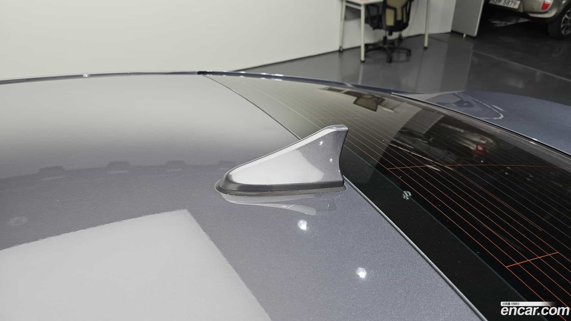 AVANTE Hyundai 2018.0-OPTION-041