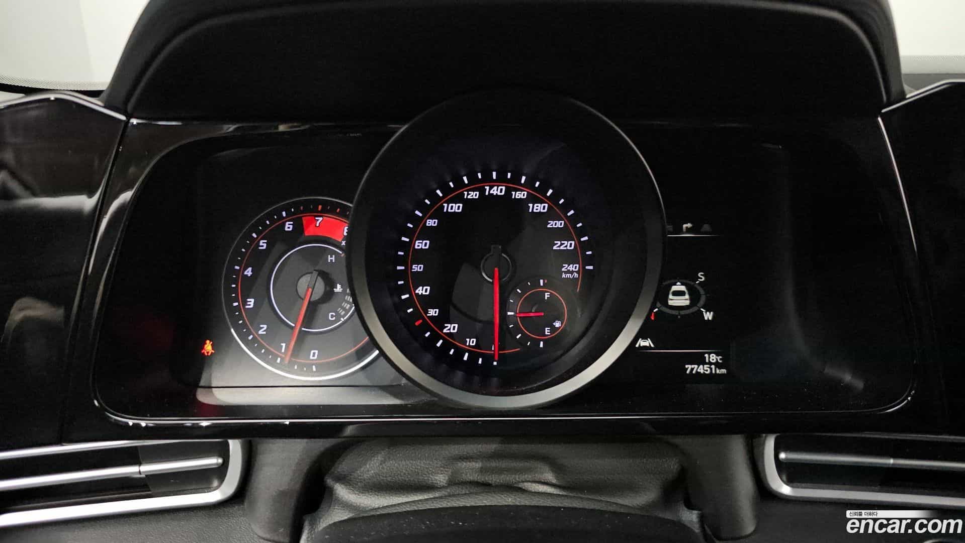 AVANTE Hyundai 2022.11-INNER-008