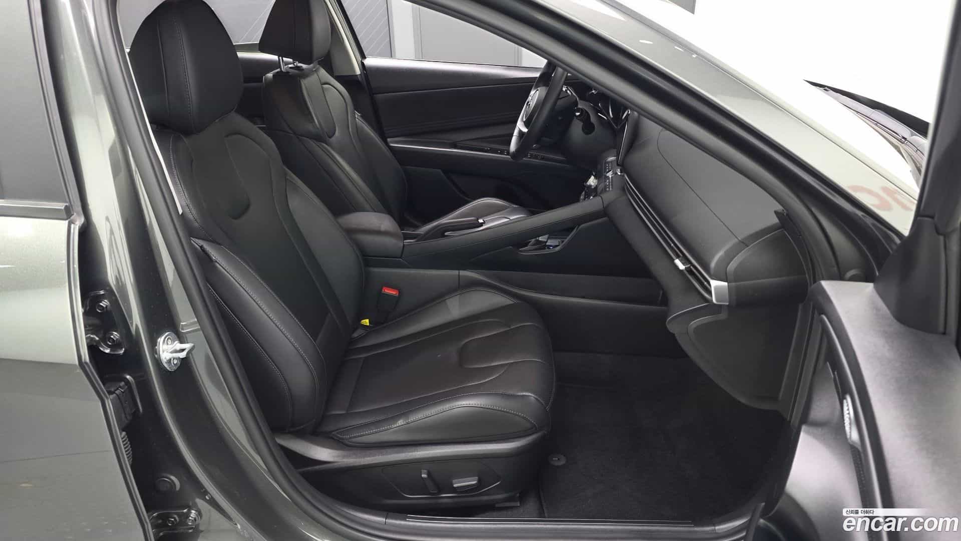 AVANTE Hyundai 2023.1-OPTION-016
