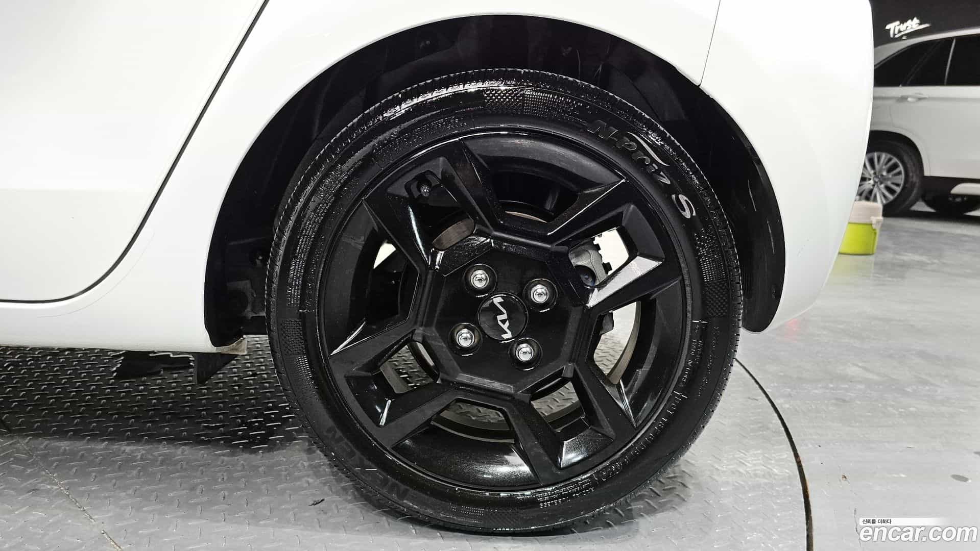 RAY Kia 2024.2-OUTER-031