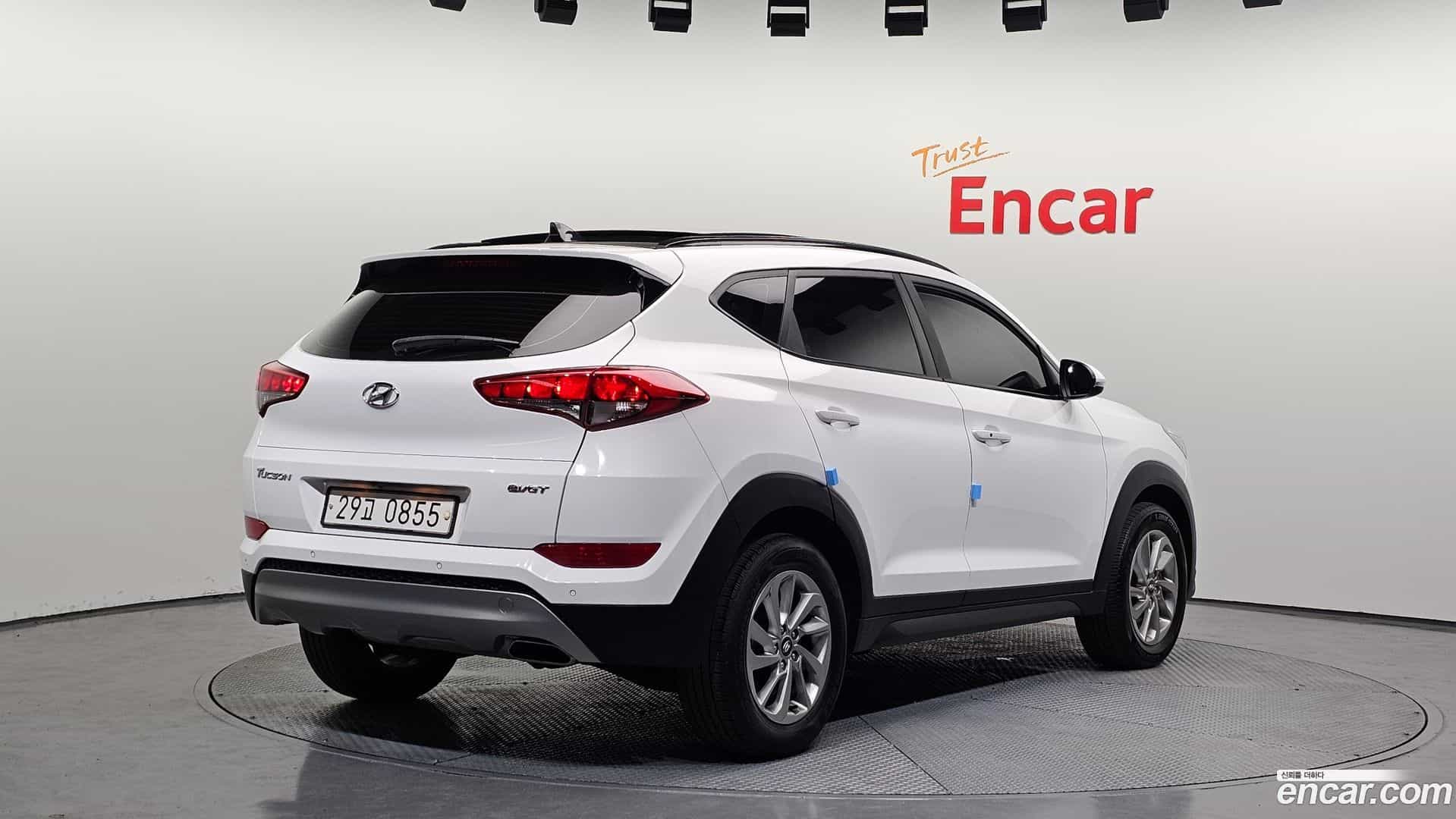 Tucson Hyundai 2016.6-OUTER-002