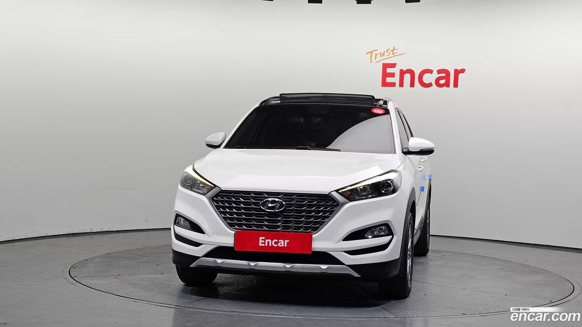 Tucson Hyundai 2016.6-OUTER-003