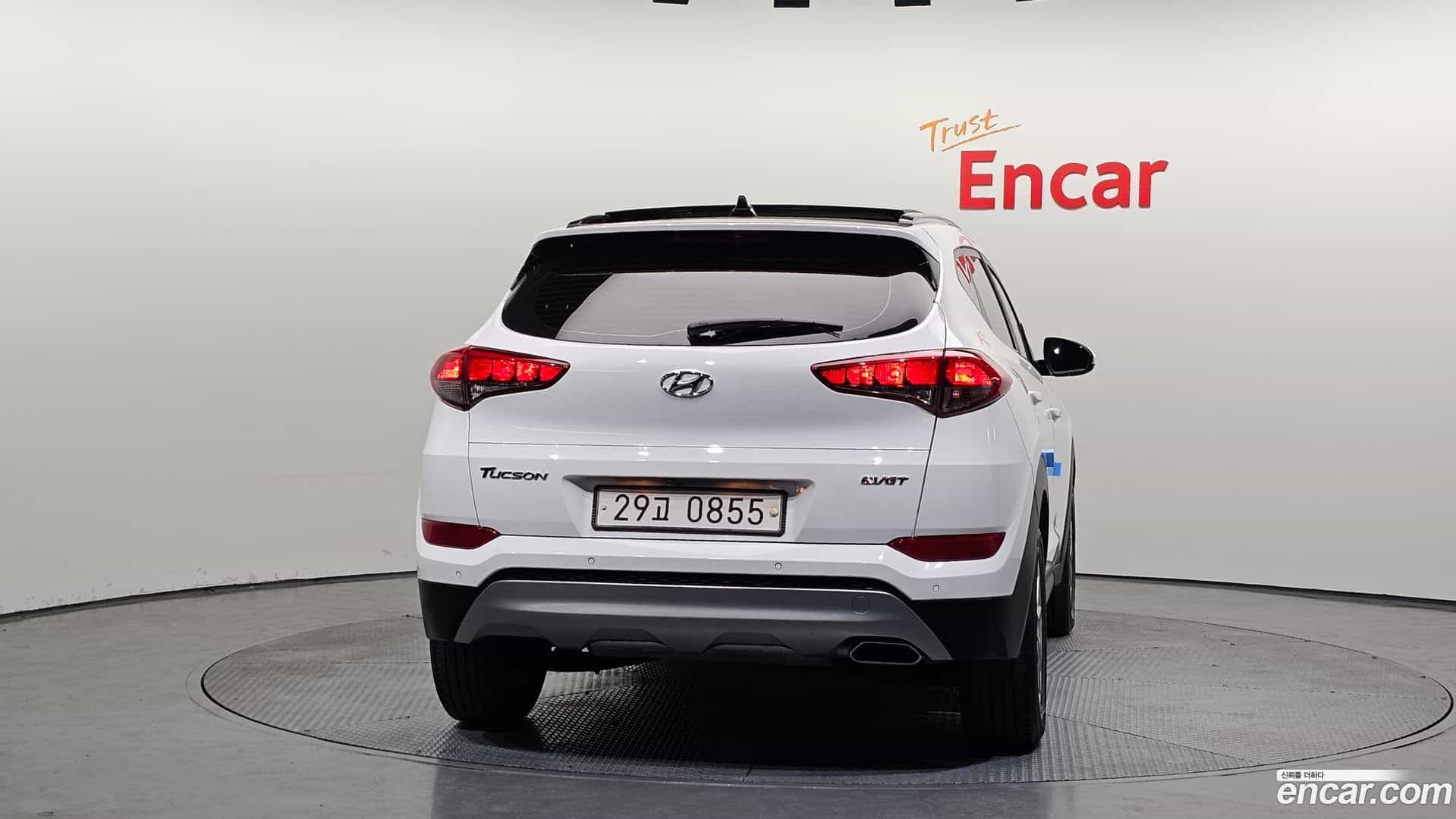Tucson Hyundai 2016.6-OUTER-004